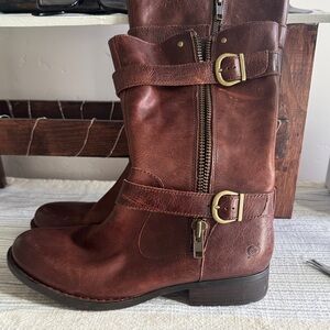 Born Chestnut Leather Combat Boots- New- these are super cute!